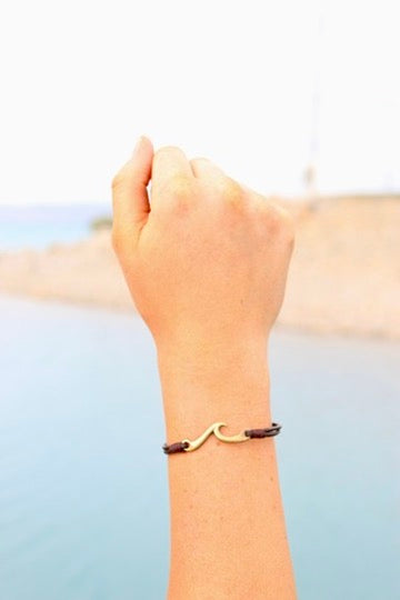 Wave leather bracelet for coastal style close-up